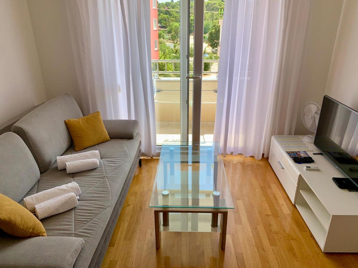 Apartment Pearl-Free Parking Makarska Exteriör bild